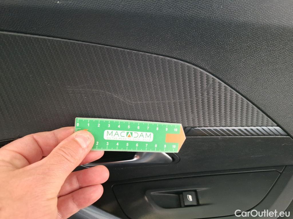  Peugeot  2008  Allure Business 1.5 HDi 130CV BVA8 E6d #36