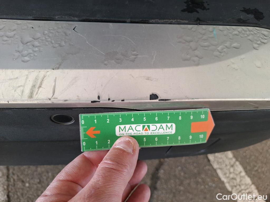  Peugeot  2008  Allure Business 1.5 HDi 130CV BVA8 E6d #52