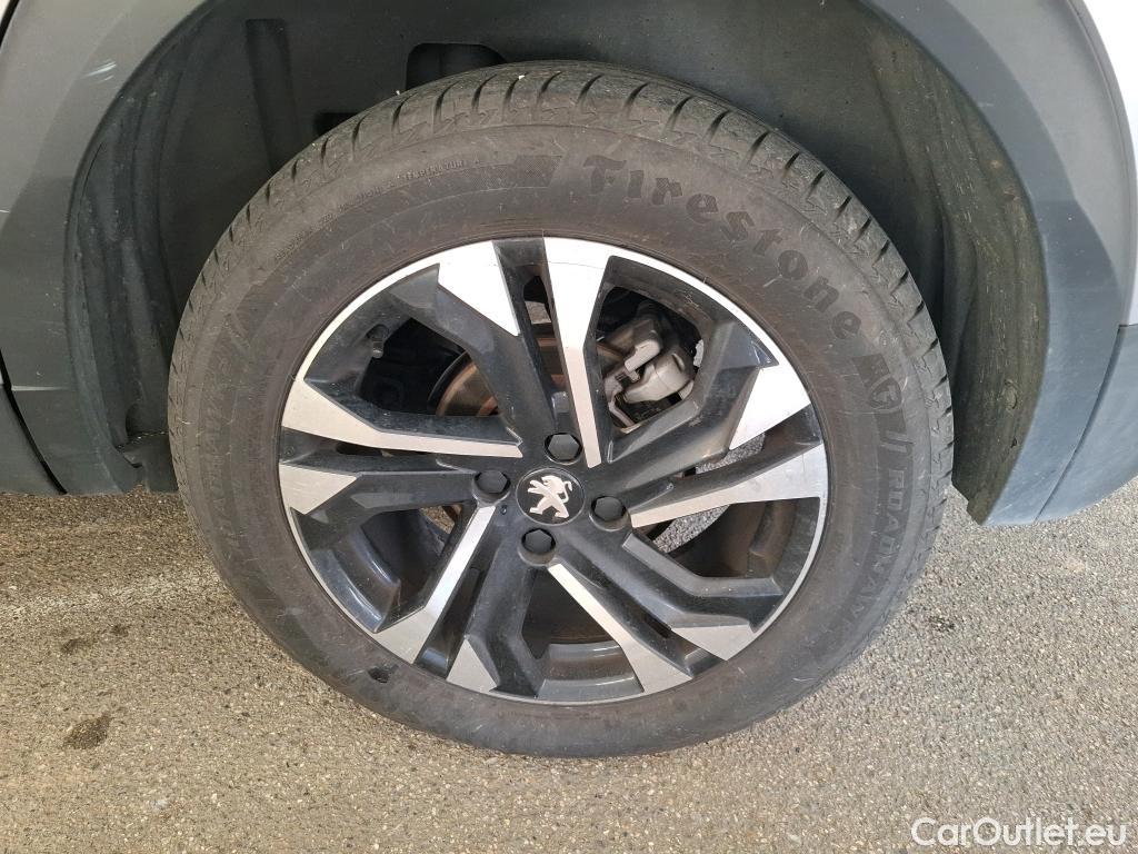  Peugeot  2008  Allure Business 1.5 HDi 130CV BVA8 E6d #37