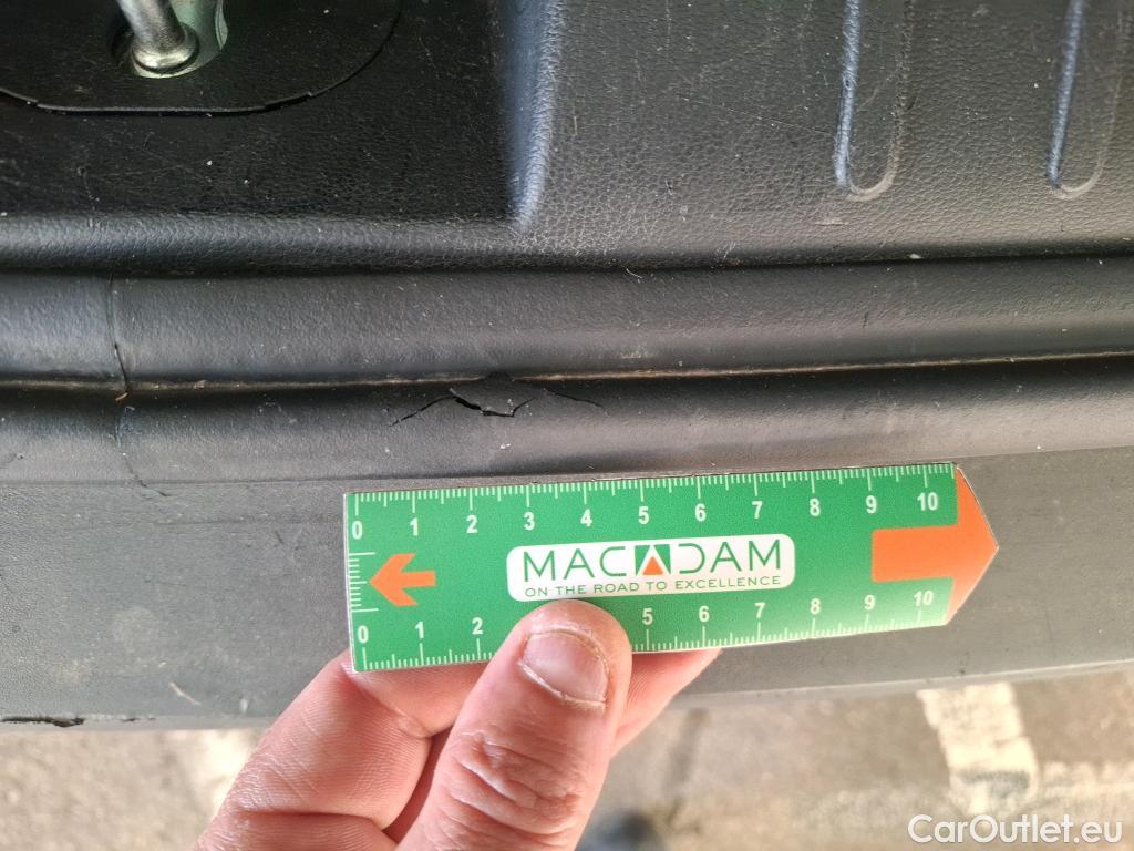  Hyundai  Tucson  Business Hybrid 2WD 1.6 T-GDI 230CV BVA6 E6d #24