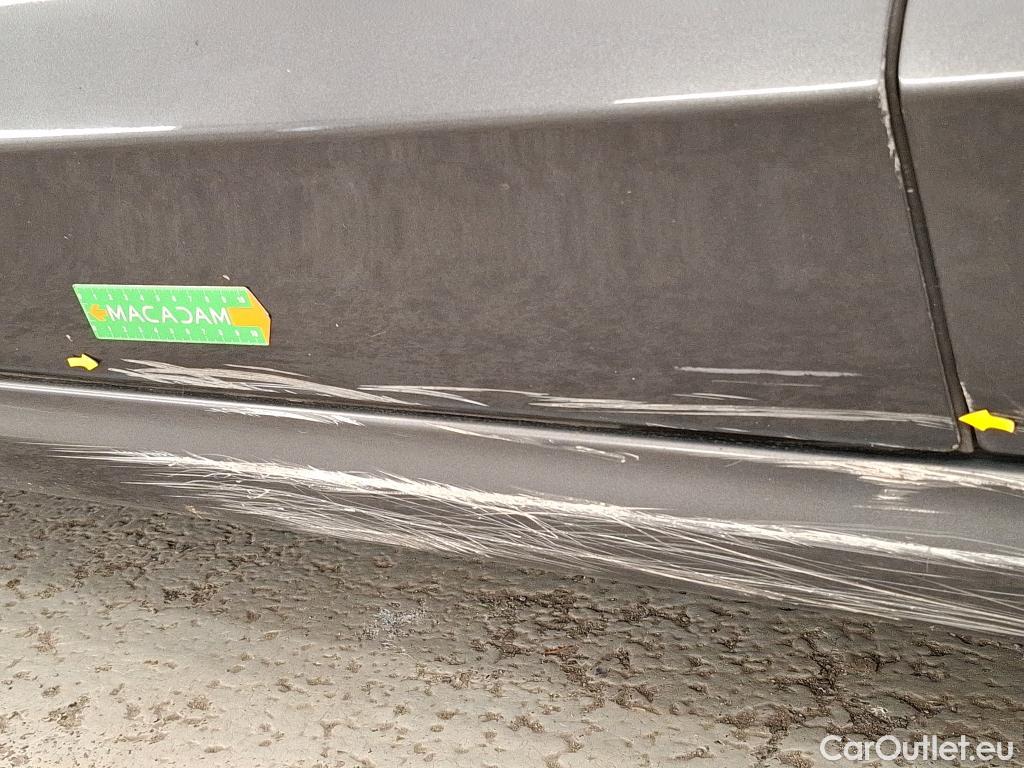  Ford  Mondeo  Berline Titanium 2.0 EcoBlue 150CV BVA8 E6dT #17