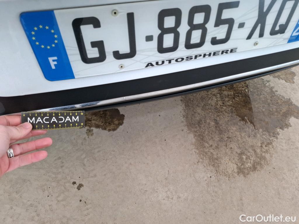  Mercedes  CLA-Klasse MERCEDES-BENZ CLA Coupe / 2019 / 4P / Coupé CLA 200 d Business Line BA8 #24