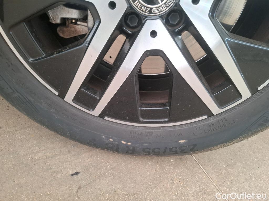  Mercedes  GLA MERCEDES-BENZ  / 2020 / 5P / SUV 1.3  250 e BUSINESS LINE DCT #33