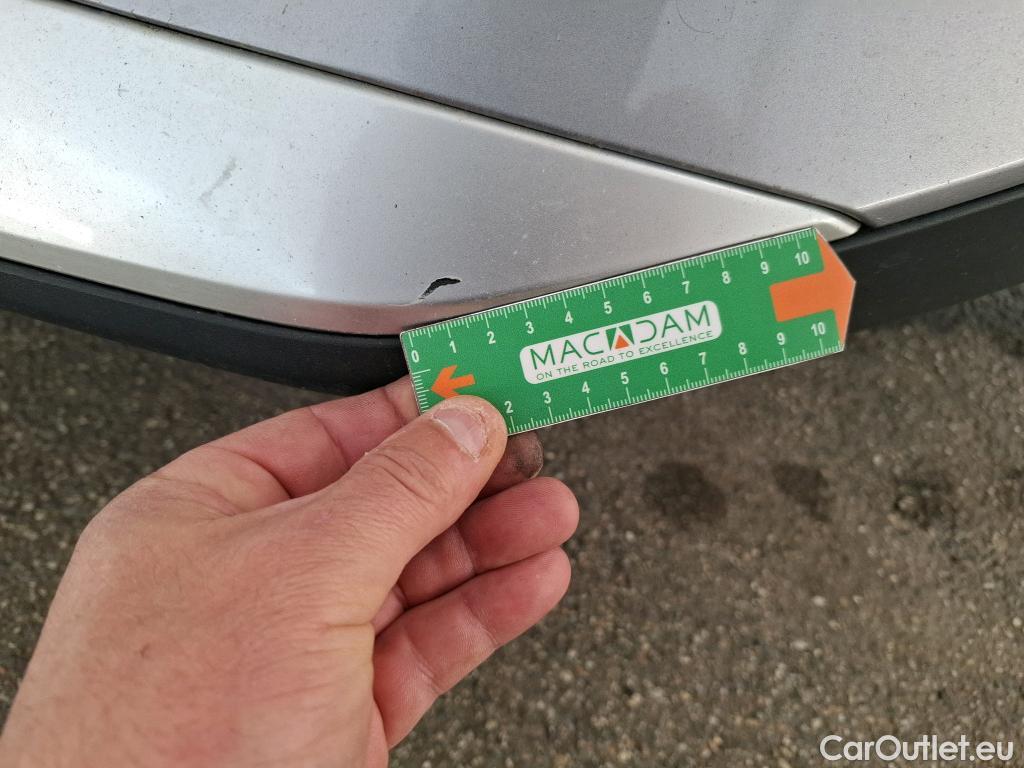  Peugeot  2008  Allure Business 1.5 HDi 130CV BVA8 E6d #84