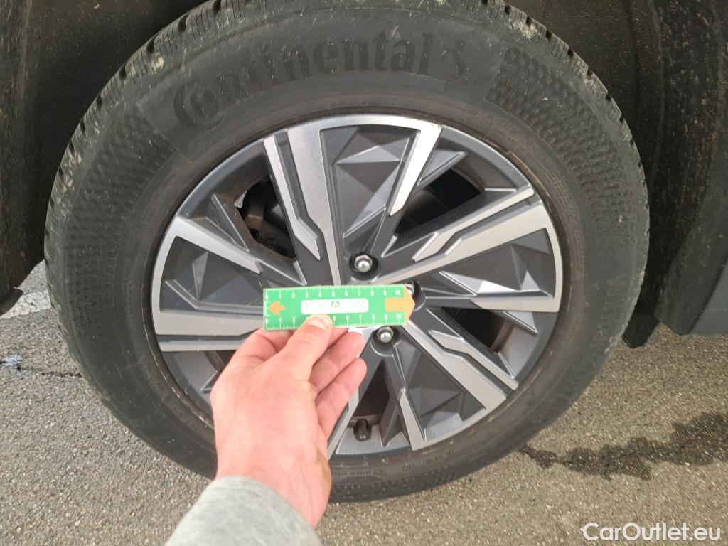  Hyundai  Tucson  Business Hybrid 2WD 1.6 T-GDI 230CV BVA6 E6d #68