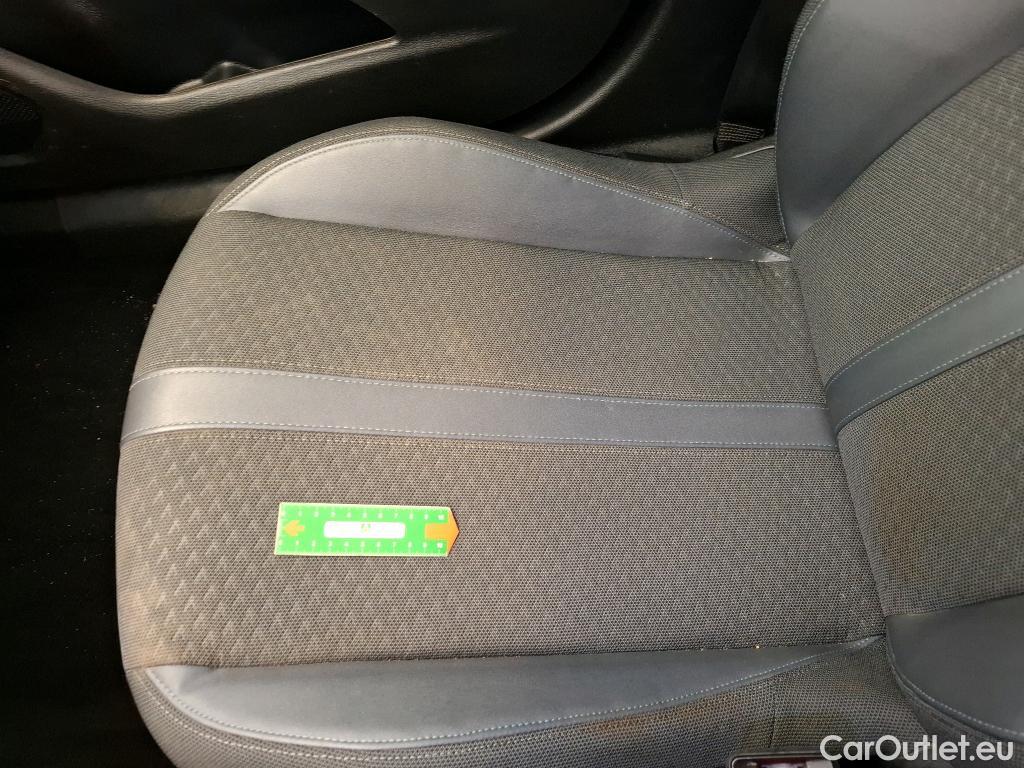  Peugeot  2008  Allure Business 1.5 HDi 130CV BVA8 E6d #57