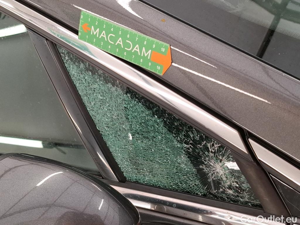  Ford  Mondeo  Berline Titanium 2.0 EcoBlue 150CV BVA8 E6dT #47