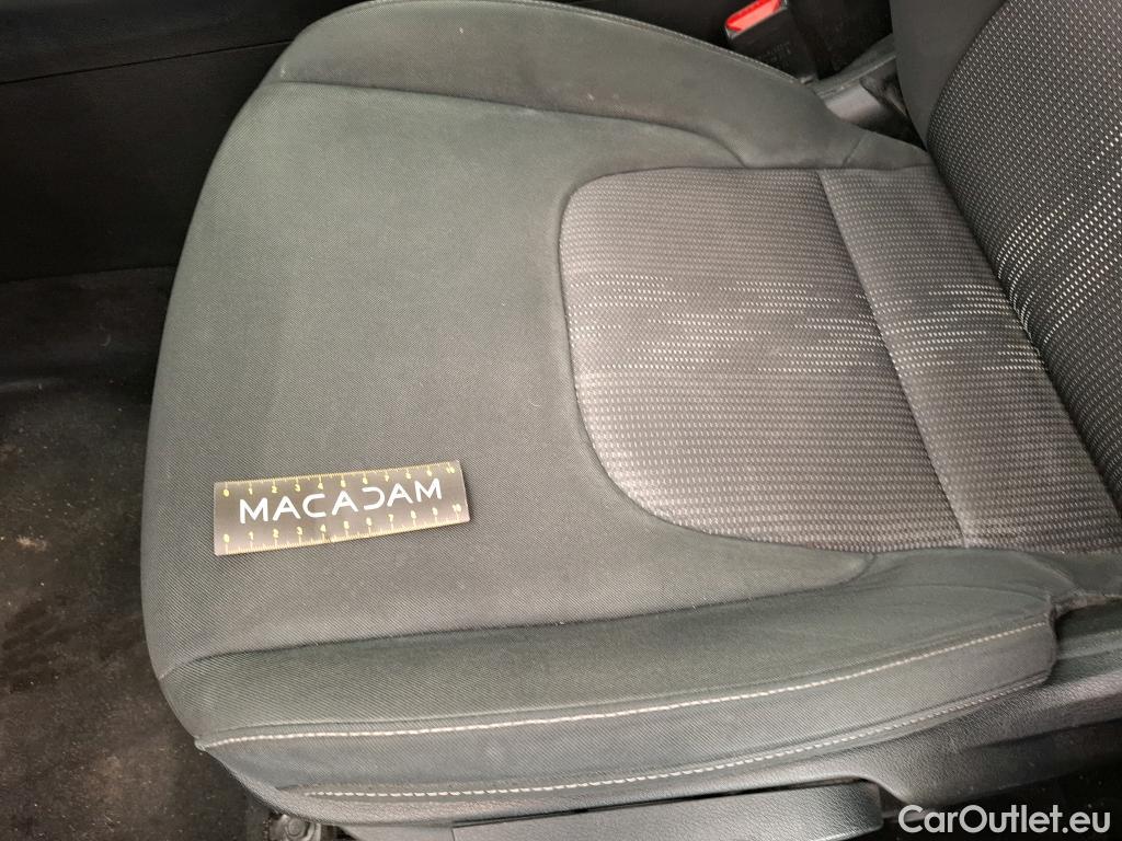  KIA  Sportage KIA  / 2021 / 5P / SUV 1.6 T-GDI 265 PHEV AUTO 4WD ACTIVE BUSIN #39