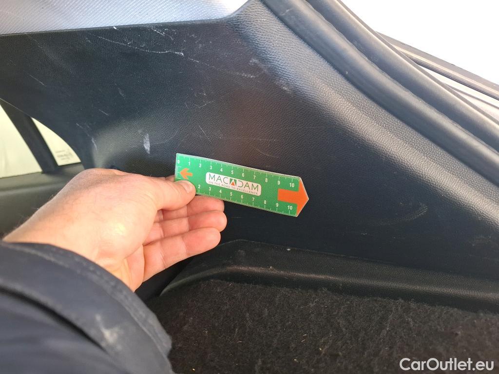  Peugeot  2008  Allure Business 1.5 HDi 130CV BVA8 E6d #31