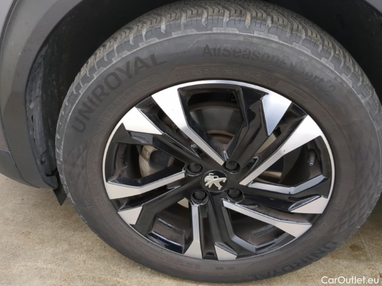  Peugeot  2008  Allure Business 1.5 HDi 130CV BVA8 E6d #2