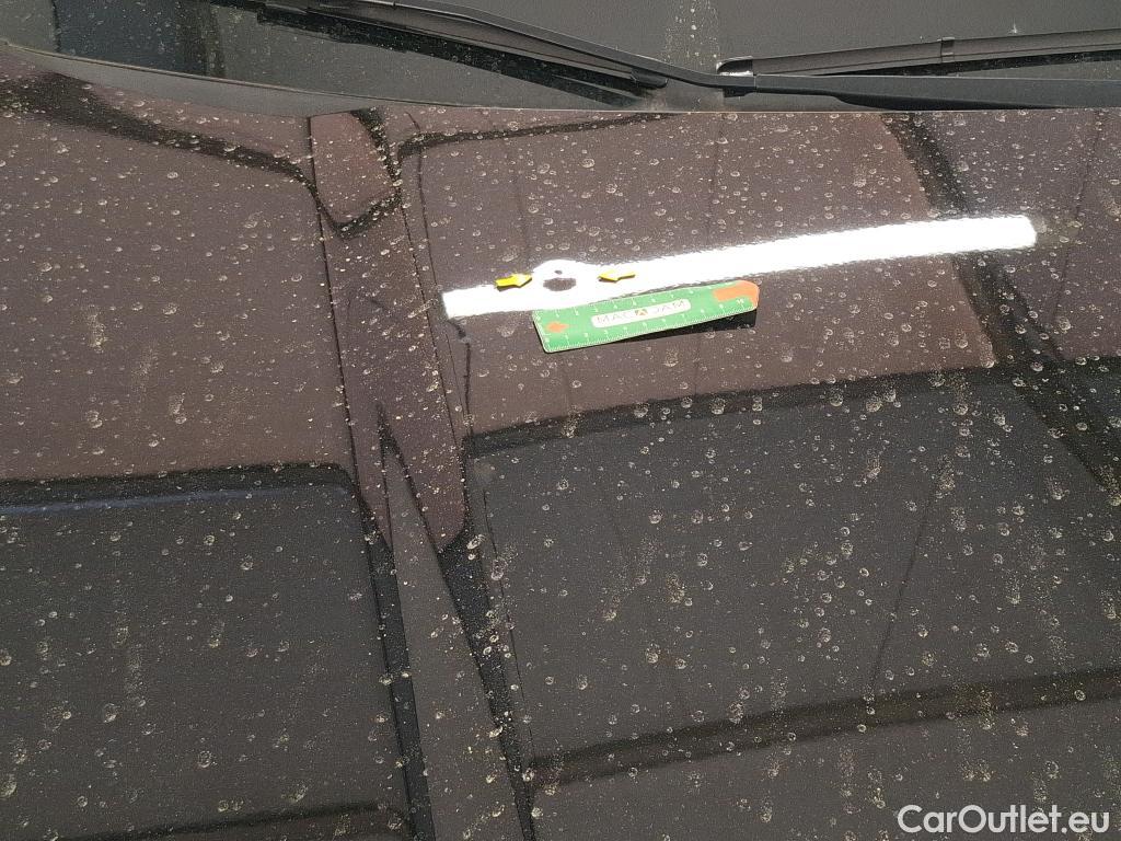  Ford  Kuga FORD  / 2019 / 5P / SUV 2.5 190 hybrid Flexifuel Pshift Titanium #2