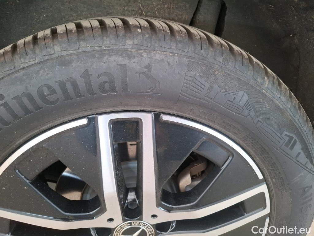  Mercedes  GLA MERCEDES-BENZ  / 2020 / 5P / SUV 1.3  250 e BUSINESS LINE DCT #18