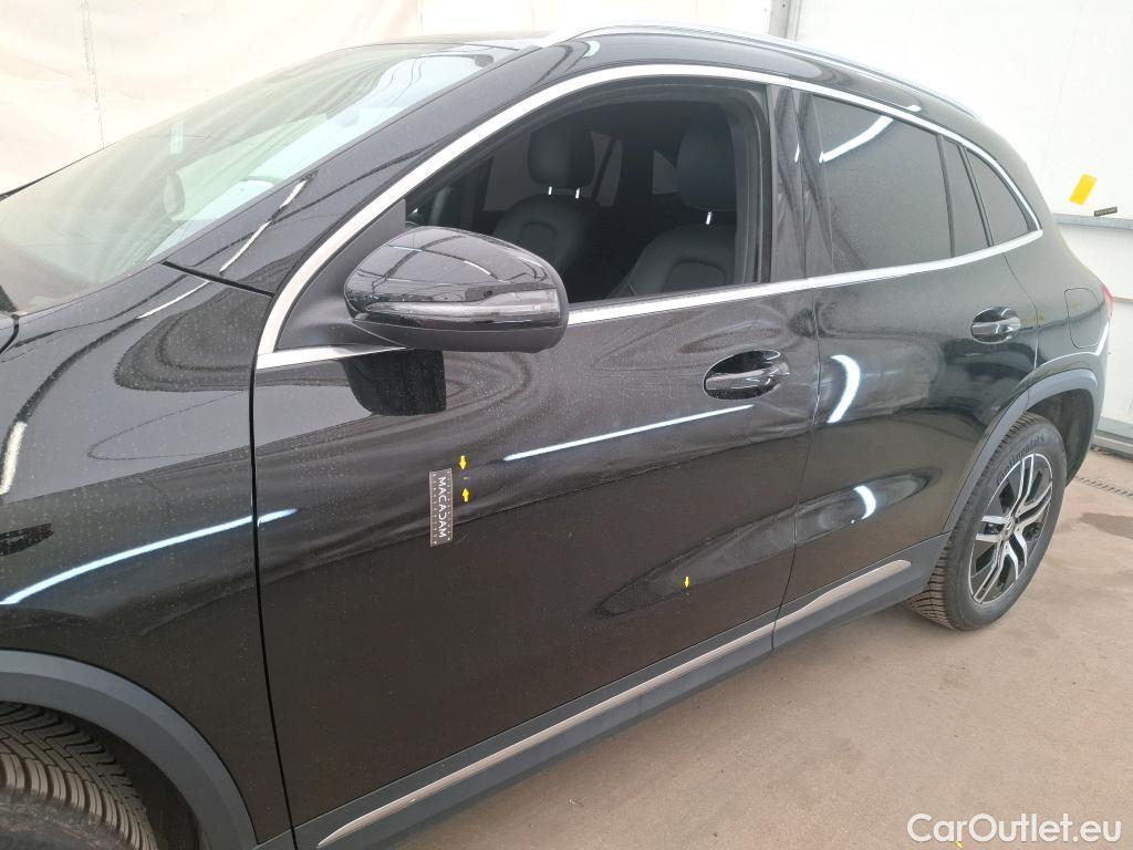  Mercedes  GLA MERCEDES-BENZ  / 2020 / 5P / SUV 1.3  250 e BUSINESS LINE DCT #26