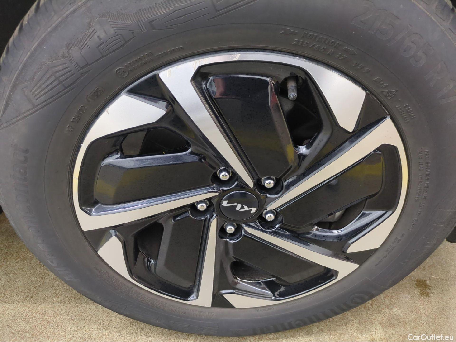  KIA  Sportage  Active Hybrid 1.6 T-GDi 230CV BVA6 E6d #9