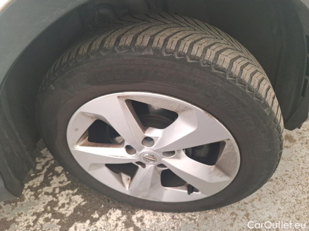  Nissan  Qashqai NISSAN  / 2017 / 5P / Crossover 1.5 DCI 115 Business Edition #1