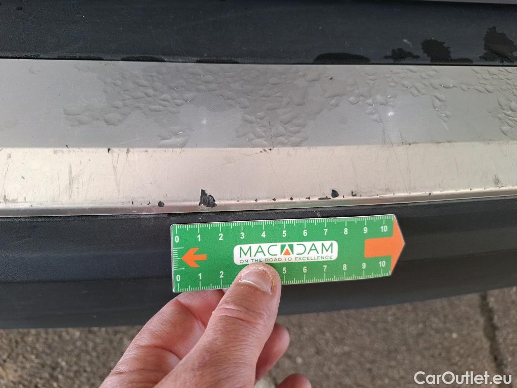  Peugeot  2008  Allure Business 1.5 HDi 130CV BVA8 E6d #51