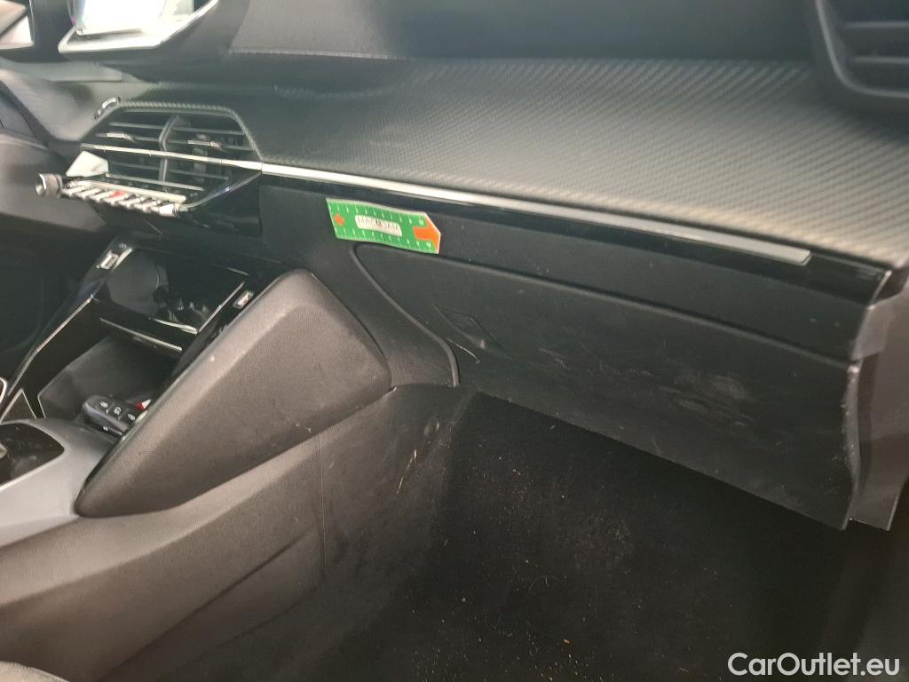  Peugeot  2008  Allure Business 1.5 HDi 130CV BVA8 E6d #39