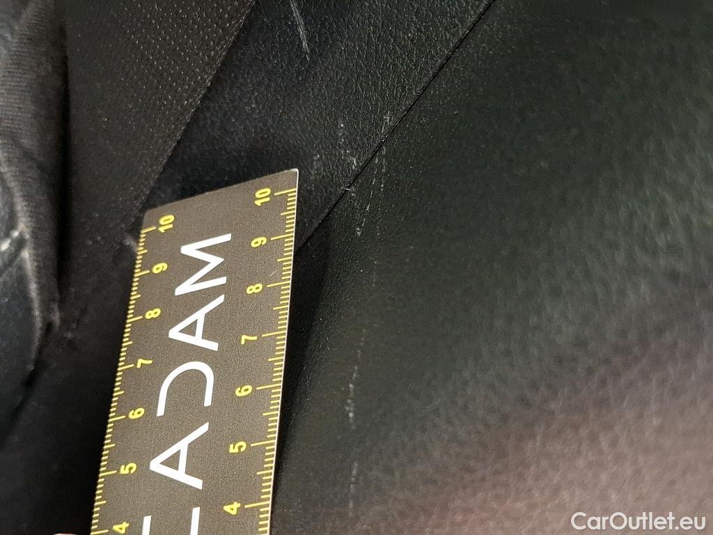  Mercedes  CLA-Klasse MERCEDES-BENZ CLA Coupe / 2019 / 4P / Coupé CLA 200 d Business Line BA8 #21