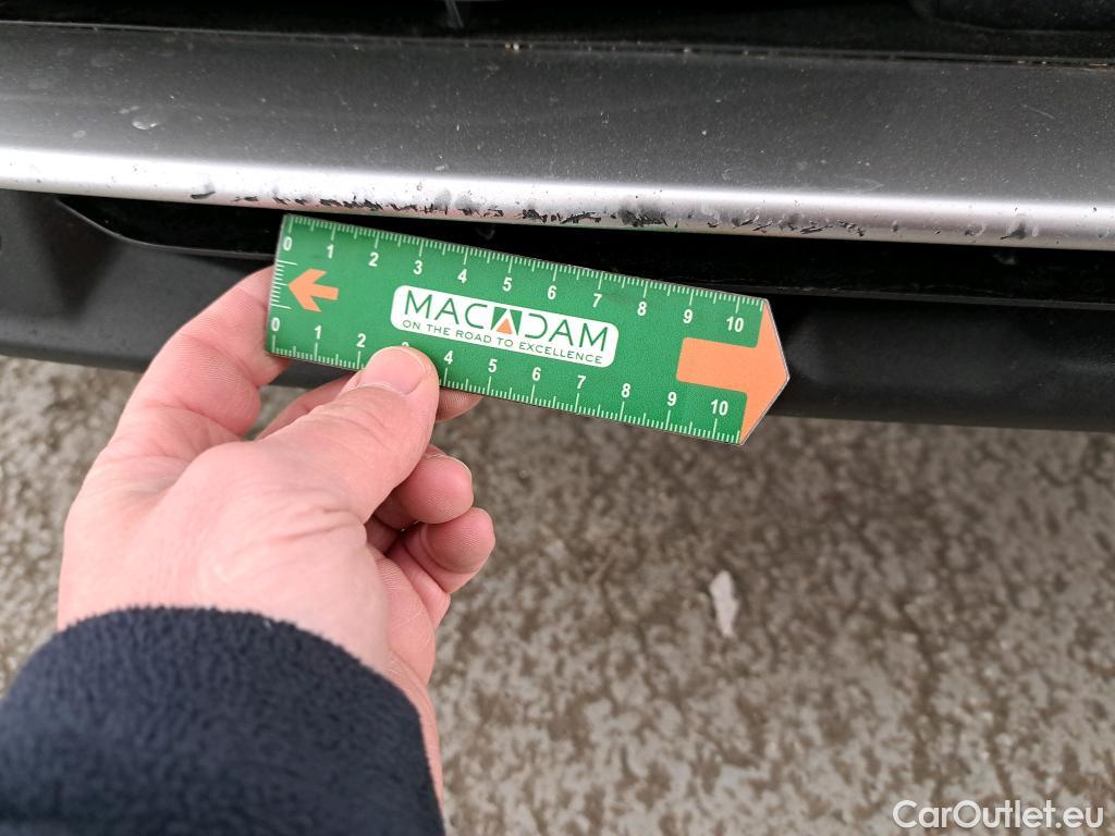  Peugeot  3008  Active Pack 1.5 HDi 130CV BVA8 E6d #9