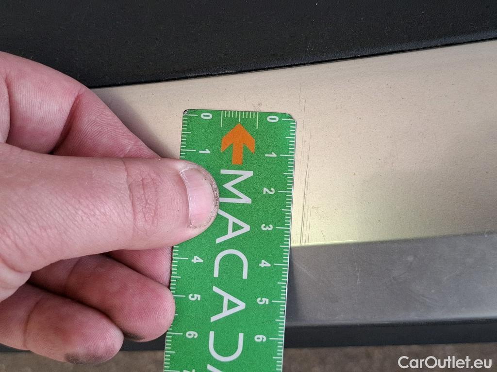  Peugeot  2008  Active Pack 1.5 HDi 110CV BVM6 E6d #38