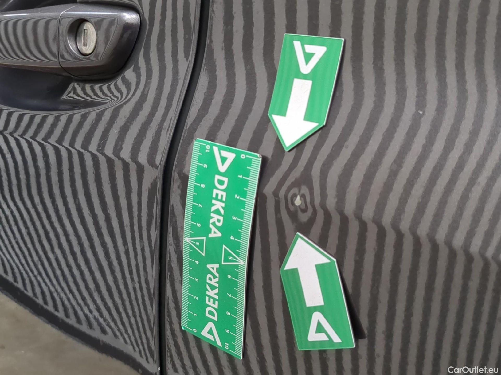  Peugeot  208  Style 1.2 PureTech 100CV BVM6 E6d #28