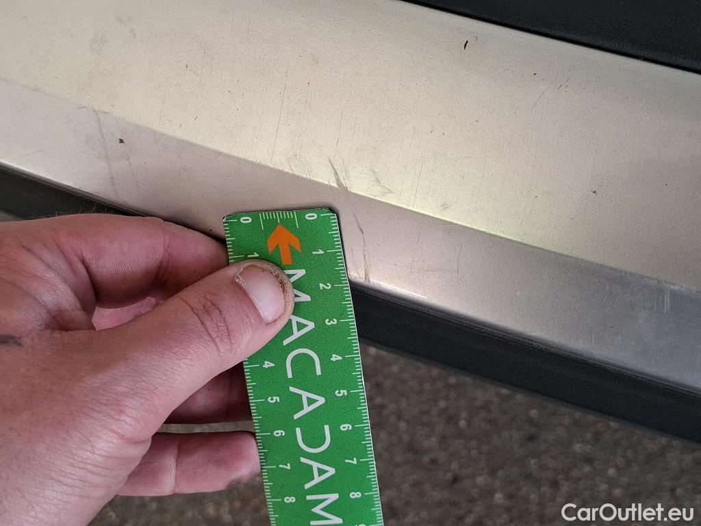  Peugeot  2008  Active Pack 1.5 HDi 110CV BVM6 E6d #36