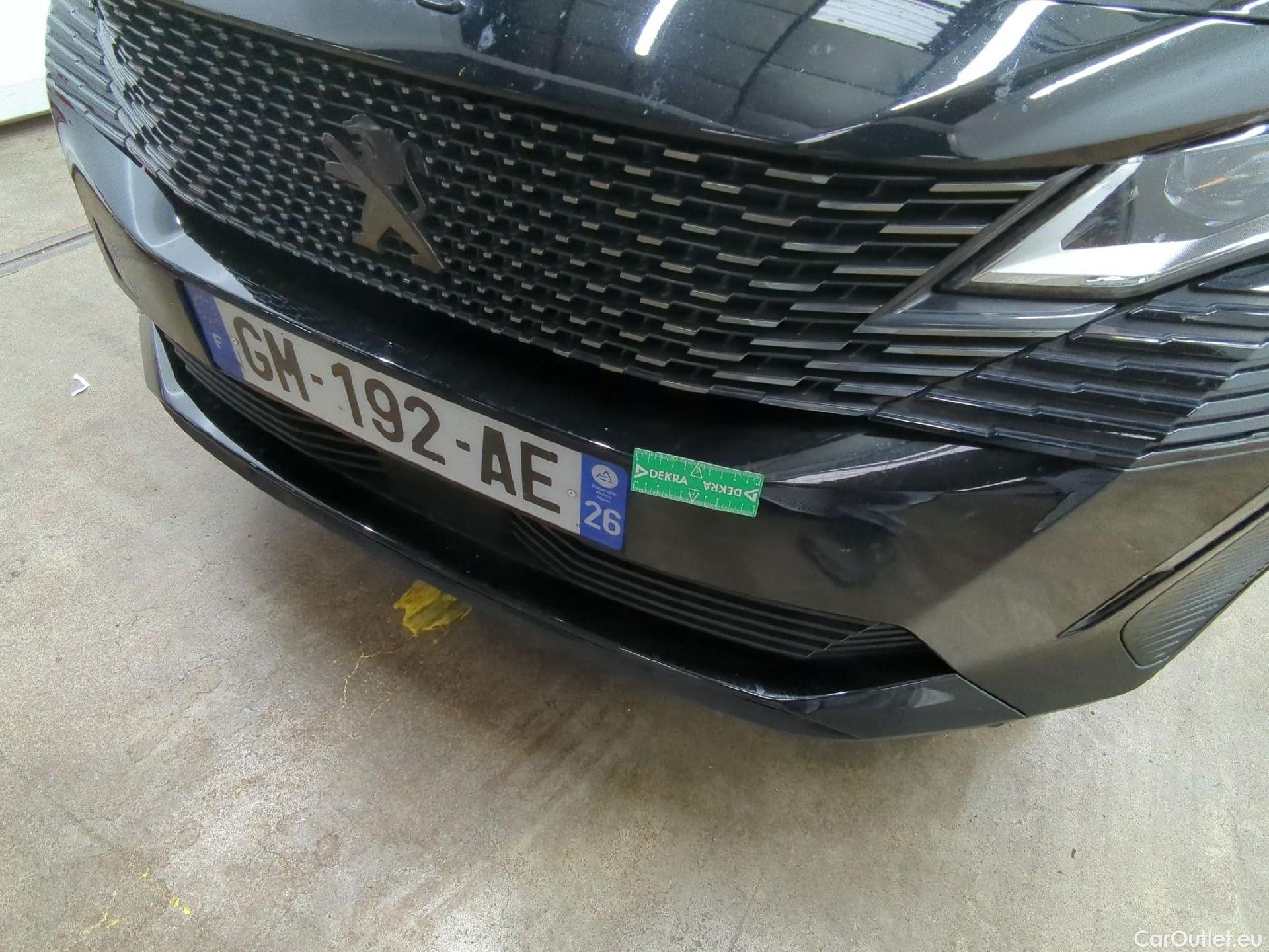  Peugeot  3008  II GT 1.5 HDi 130CV BVA8 E6d #29