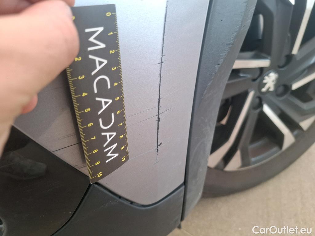  Peugeot  2008  Allure Pack 1.5 HDi 110CV BVM6 E6d #7