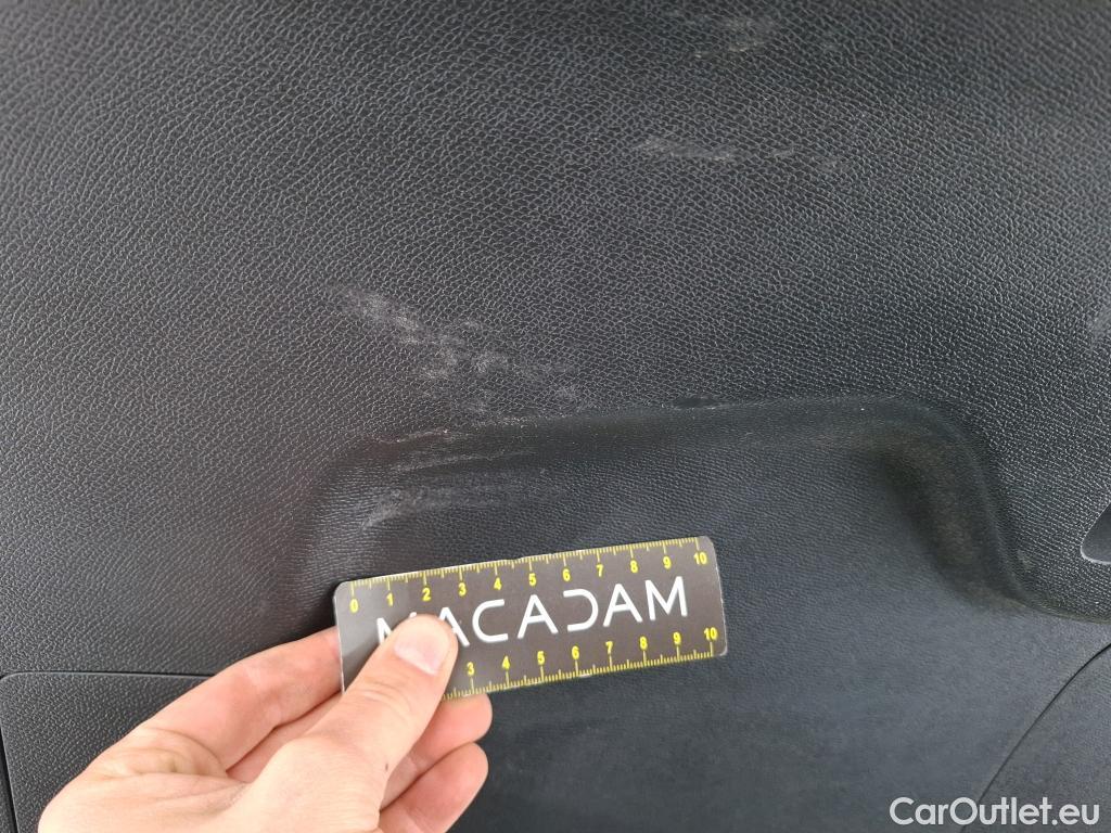  Peugeot  3008  Active Pack 1.5 HDi 130CV BVA8 E6d #4