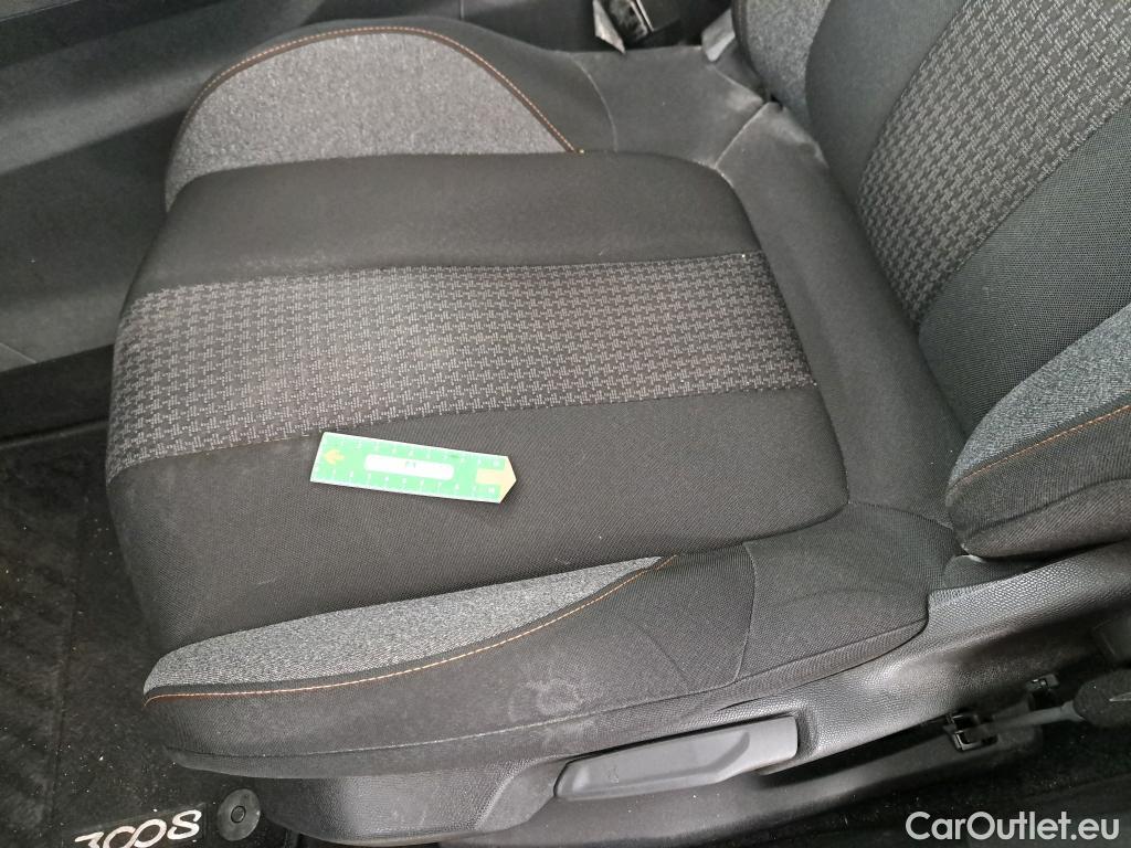  Peugeot  3008  Active Pack 1.5 HDi 130CV BVA8 E6d #21