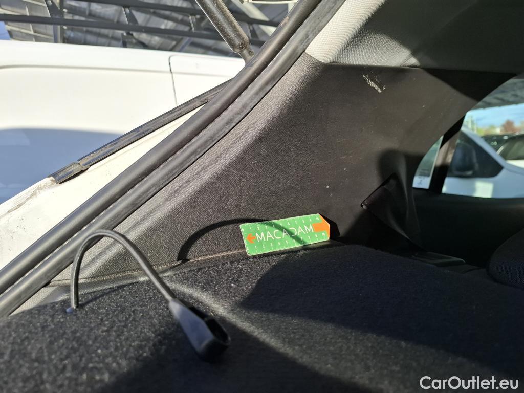  Peugeot  2008  Active Pack 1.5 HDi 110CV BVM6 E6d #13