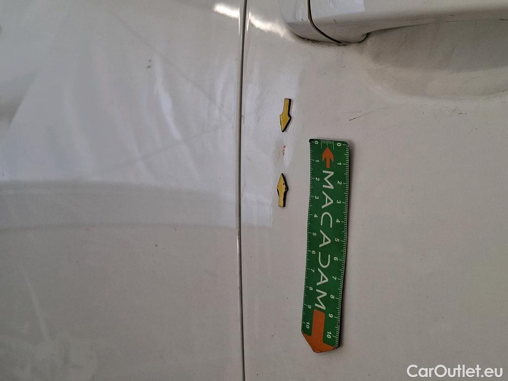  Peugeot  2008  Active Pack 1.5 HDi 110CV BVM6 E6d #30