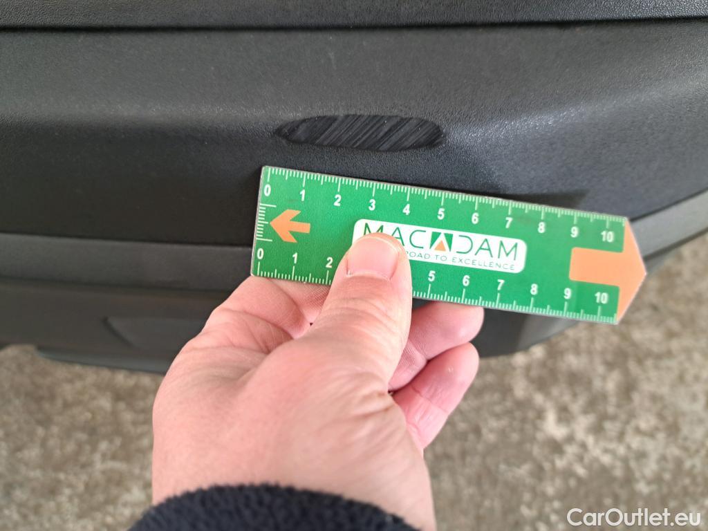  Peugeot  3008  Active Pack 1.5 HDi 130CV BVA8 E6d #6