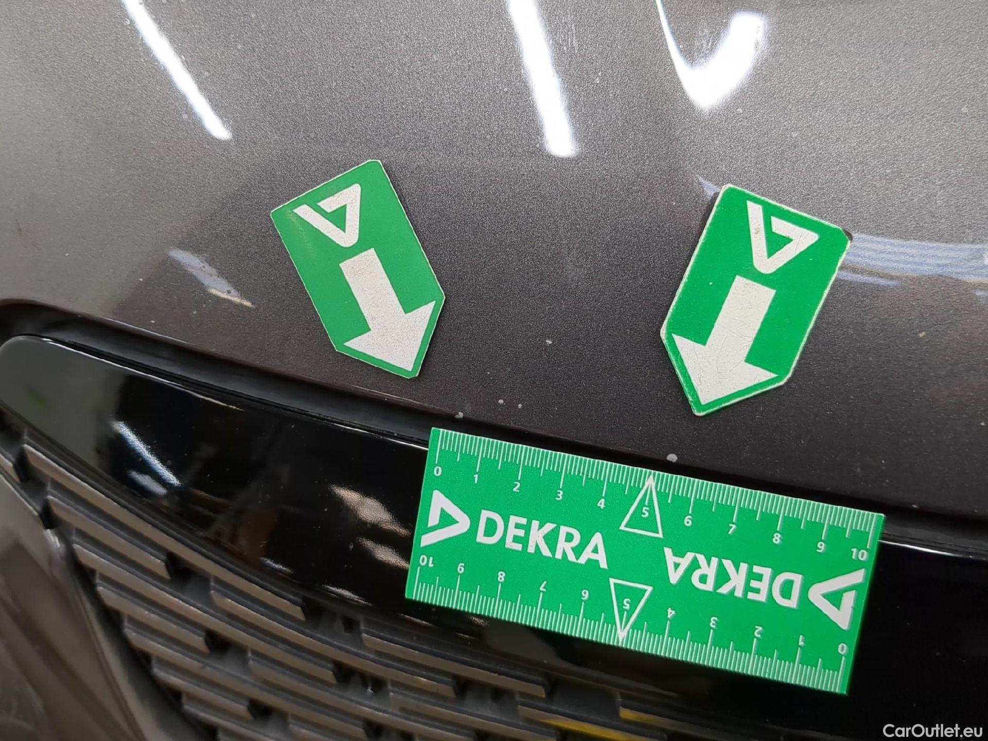  Peugeot  2008  Allure Business 1.5 HDi 130CV BVA8 E6d #17