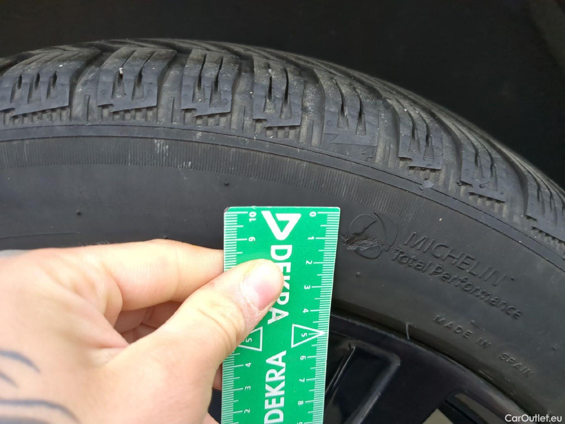  Peugeot  3008  II GT 1.5 HDi 130CV BVA8 E6d #6