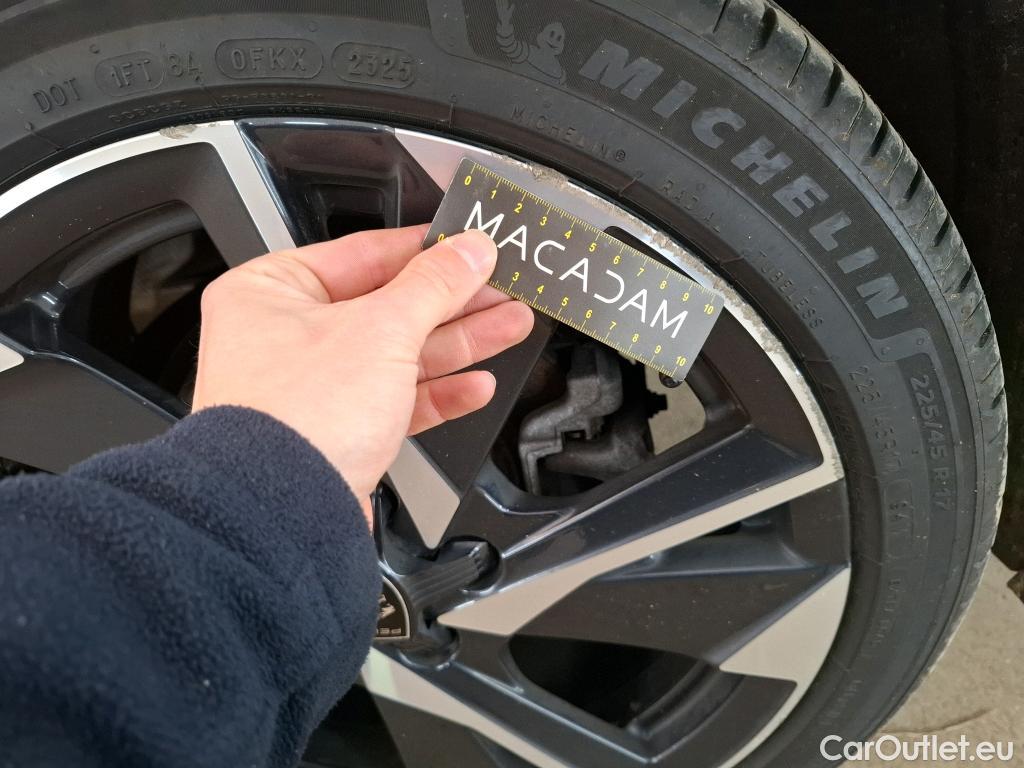  Peugeot  308 PEUGEOT  SW / 2021 / 5P / Break PureTech 130 S&S EAT 8 ALLURE PACK #29