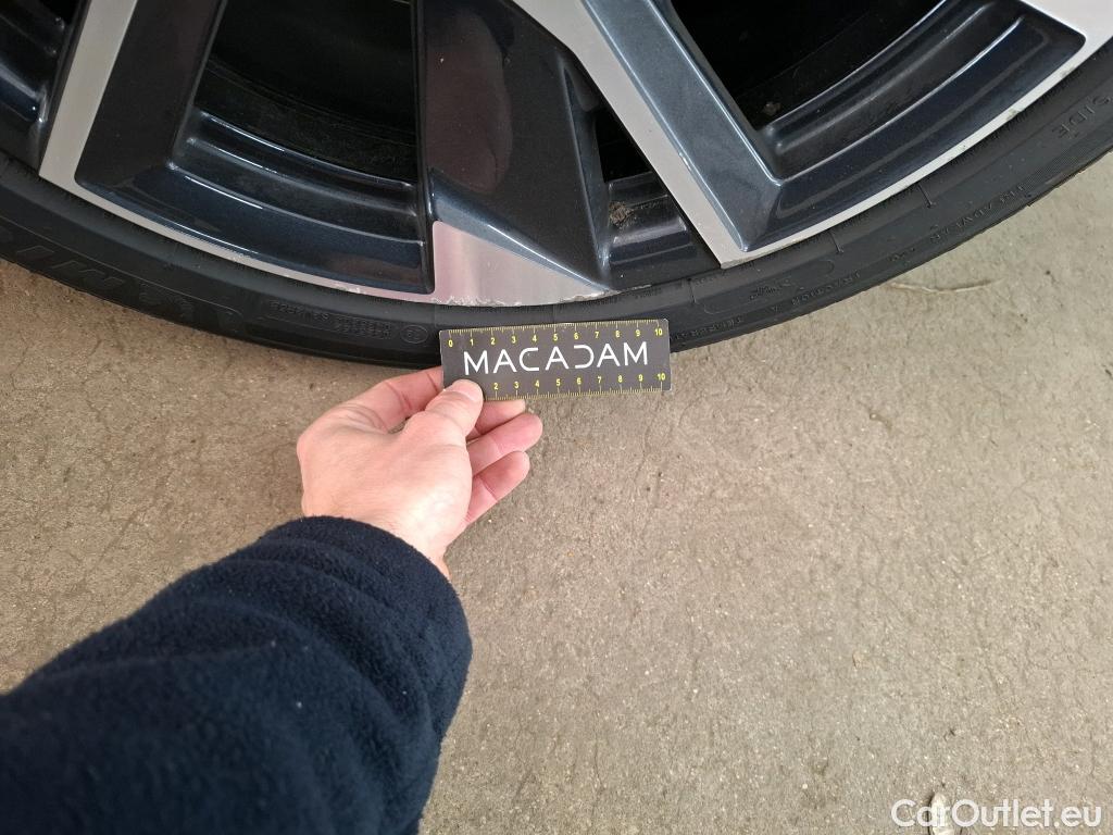  Peugeot  308 PEUGEOT  SW / 2021 / 5P / Break PureTech 130 S&S EAT 8 ALLURE PACK #31