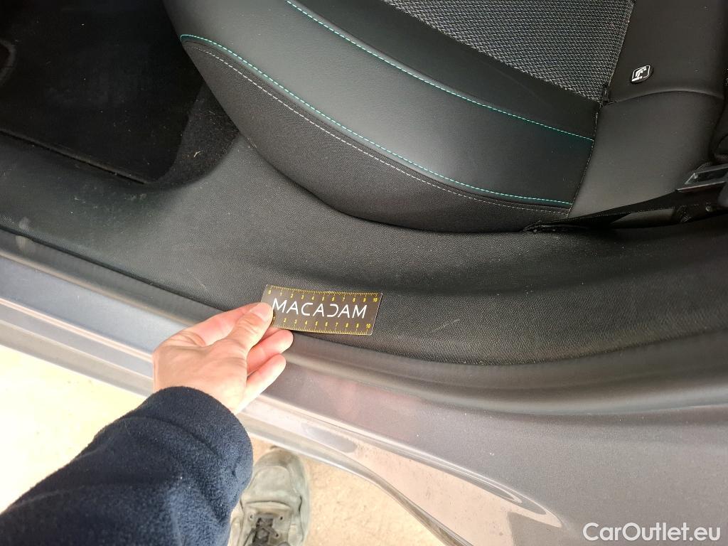  Peugeot  308 PEUGEOT  SW / 2021 / 5P / Break PureTech 130 S&S EAT 8 ALLURE PACK #70