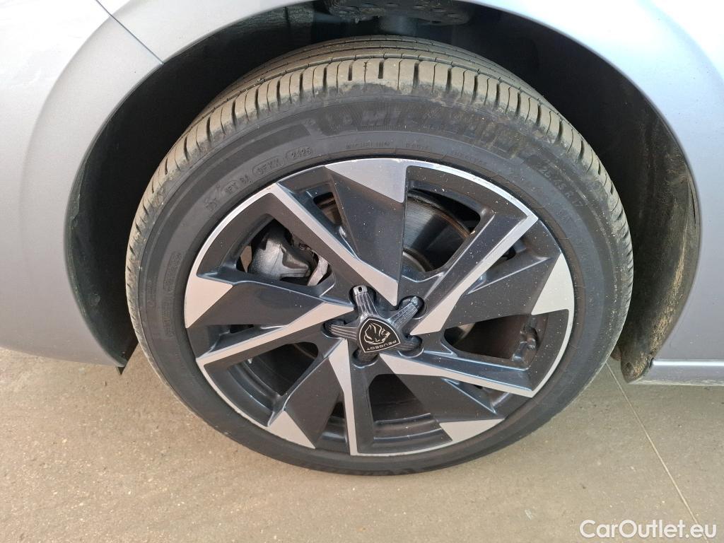  Peugeot  308 PEUGEOT  SW / 2021 / 5P / Break PureTech 130 S&S EAT 8 ALLURE PACK #19