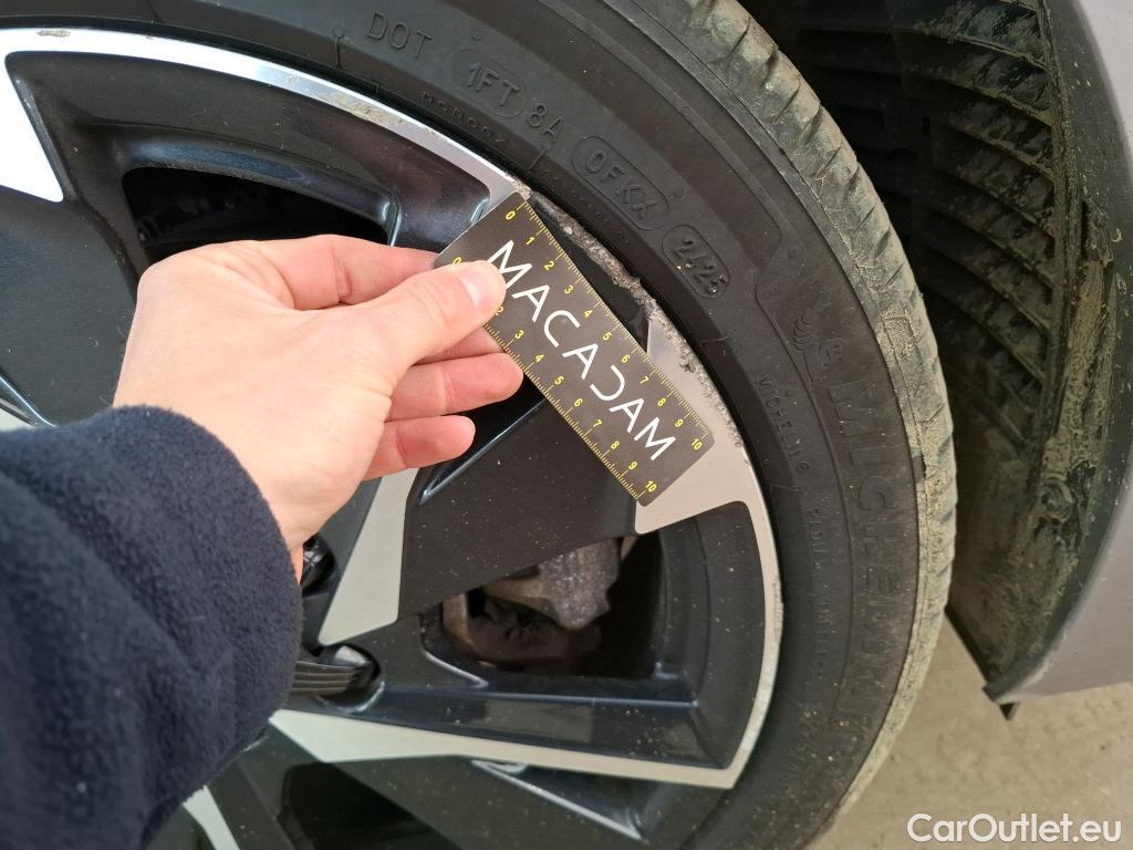  Peugeot  308 PEUGEOT  SW / 2021 / 5P / Break PureTech 130 S&S EAT 8 ALLURE PACK #8