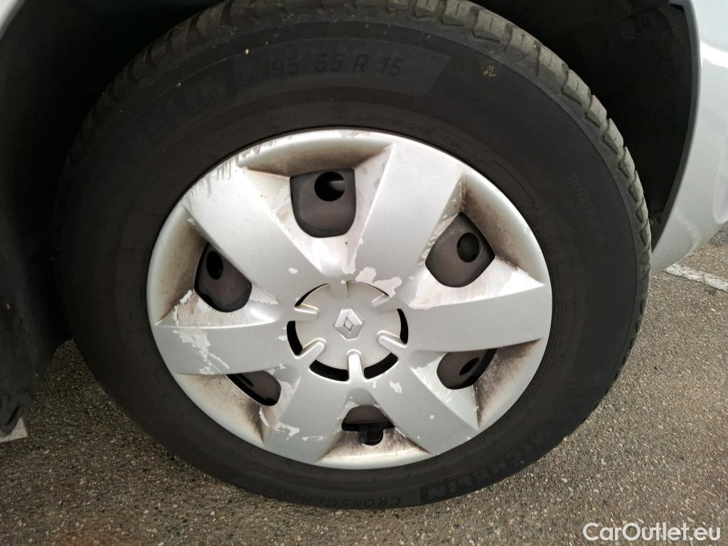  Renault  Kangoo  Zen 1.5 dCi 90CV BVM5 E6 #61