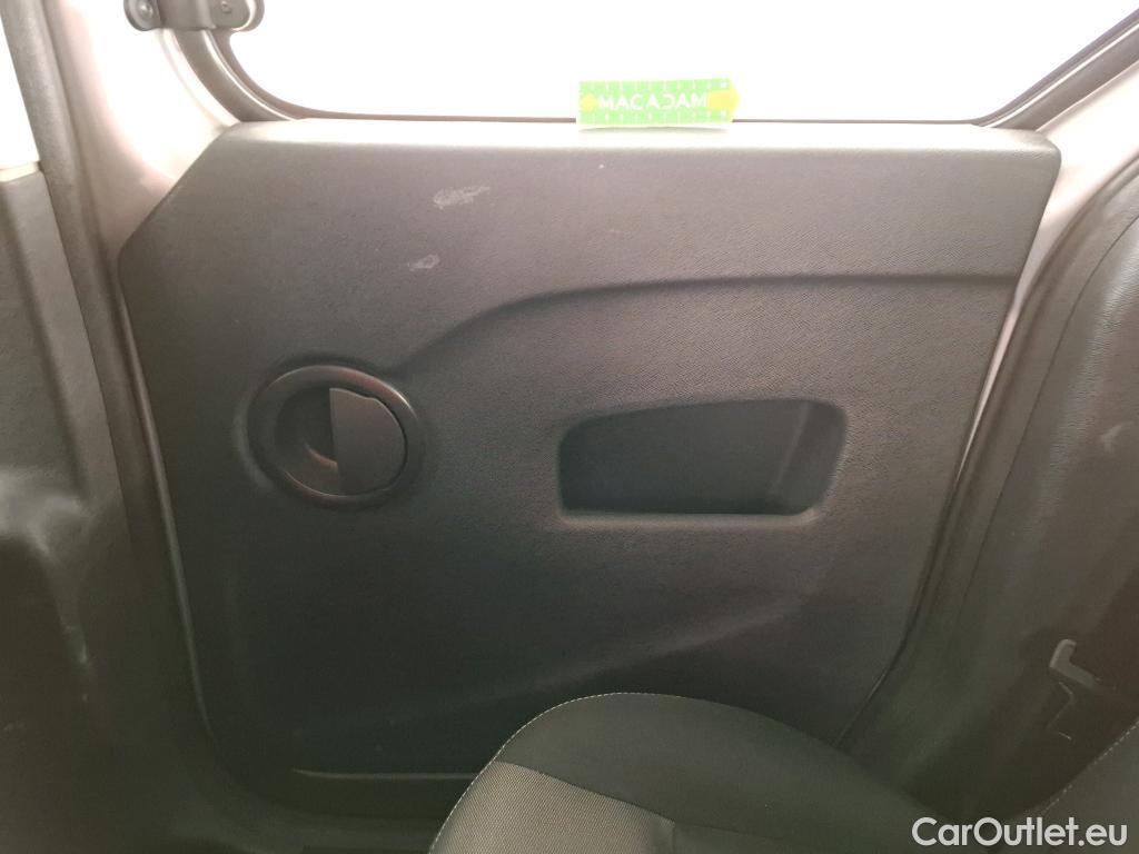  Renault  Kangoo  Zen 1.5 dCi 90CV BVM5 E6 #42