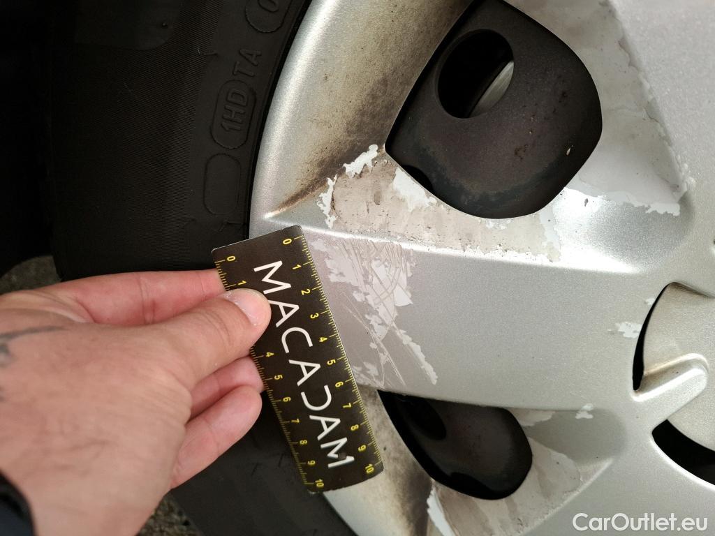  Renault  Kangoo  Zen 1.5 dCi 90CV BVM5 E6 #63