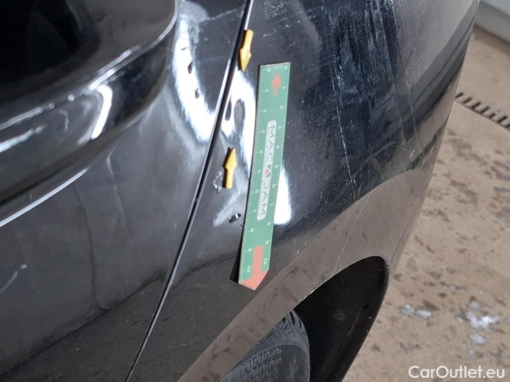  Volkswagen  Golf  VOLKSWAGEN / 2020 / 5P / Berline 1.5 eTSI OPF 150 DSG7 Life 1st #2