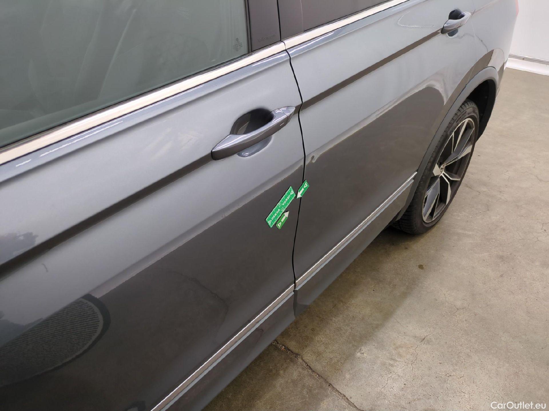  Volkswagen  Tiguan VOLKSWAGEN  Allspace / 2021 / 5P / SUV 2.0 TDI 150 DSG7 R-Line #50