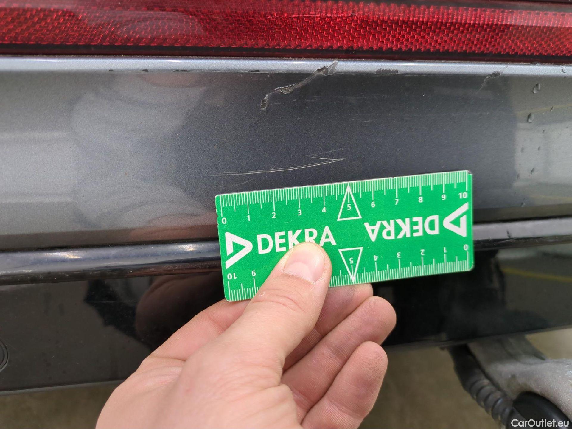  Volkswagen  Tiguan VOLKSWAGEN  Allspace / 2021 / 5P / SUV 2.0 TDI 150 DSG7 R-Line #59