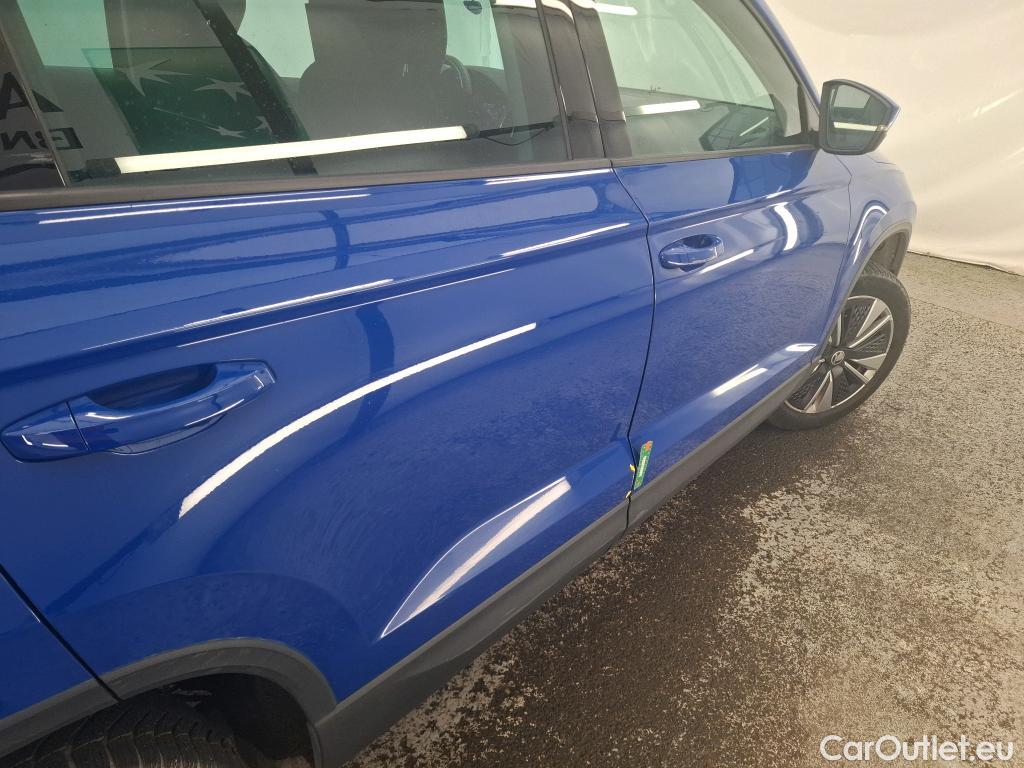  Skoda  Karoq SKODA  / 2017 / 5P / SUV 1.5 TSI 150ch ACT DSG7 Ambition #4