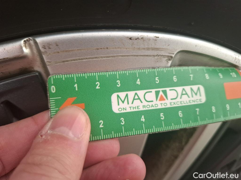  Skoda  Karoq SKODA  / 2017 / 5P / SUV 1.5 TSI 150ch ACT DSG7 Ambition #9