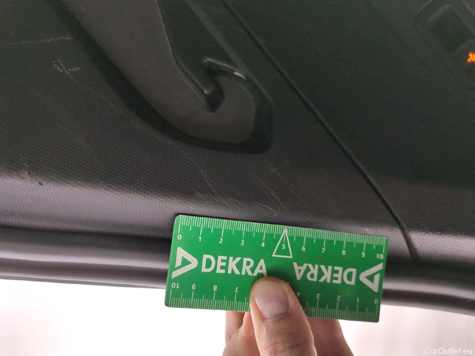  Volkswagen  Tiguan VOLKSWAGEN  Allspace / 2021 / 5P / SUV 2.0 TDI 150 DSG7 R-Line #7