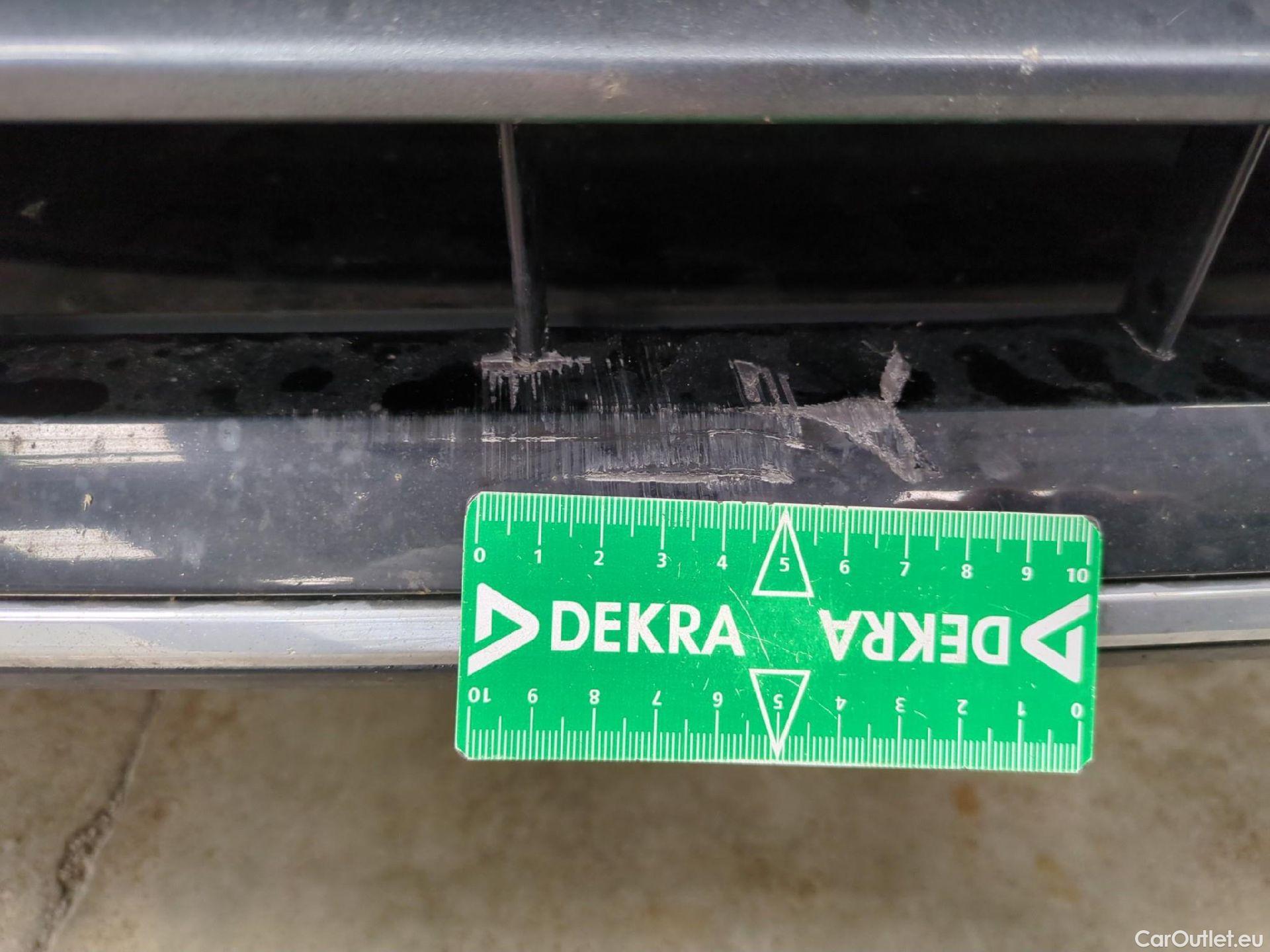  Volkswagen  Tiguan VOLKSWAGEN  Allspace / 2021 / 5P / SUV 2.0 TDI 150 DSG7 R-Line #42